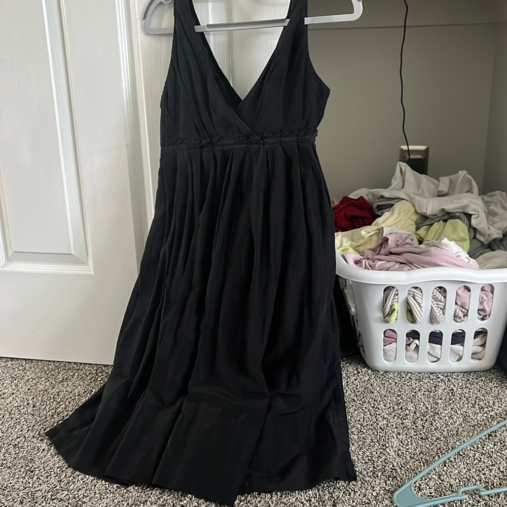 Black casual dress